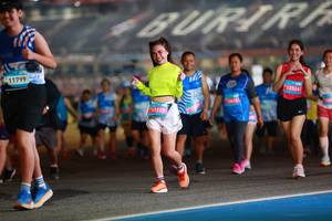 BIB: 
                            <button type="button" onclick="openModal(24417303)" class="btn btn-primary btn-sm float-right btn-popup" data-toggle="modal" data-target=".modal-high-quality">
                        <i class="fas fa-shopping-cart"></i> Add to Cart
                    </button>
                                            <button type="button" onclick="isThisMe(24417303, true)" class="btn btn-success btn-sm float-right btn-popup btn-isme hidden" data-toggle="tooltip" data-placement="bottom" title="นี่คือรูปของคุณใช่ไหม คลิกที่นี่เพื่อเอาเข้าอัลบั้ม">
                        <i class="fas fa-plus"></i> Add to album
                    </button>
                    <button type="button" onclick="isThisMe(24417303, false)" class="btn btn-warning btn-sm float-right btn-popup btn-isnotme hidden">
                        <i class="fas fa-ban"></i> Remove from album
                    </button>